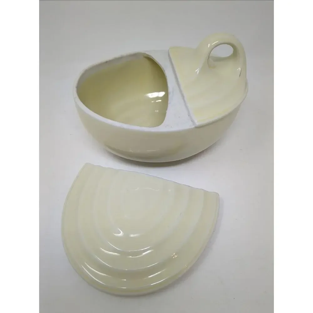 Vintage Hall Kitchenware Loop Handled Leftover Dish w/Lid UV Reactive‎ Glaze